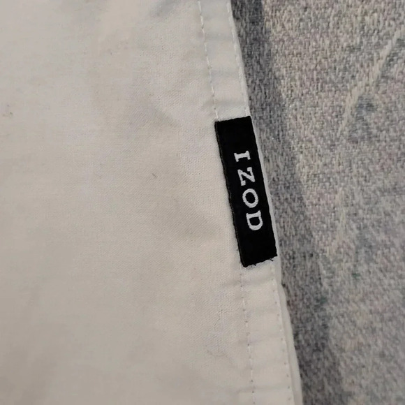 Izod Men's Blue/Pink/White Button Down Short Sleeve Dress Shirt in Size Large - Picture 6 of 11